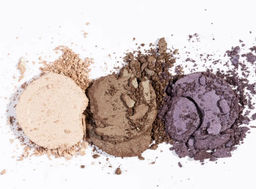 KIKI Тени д/век 3-х цветные Trio Collection Color 105 бежевый+коричневый+сиреневый
