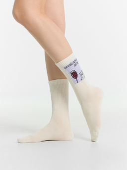 Цена за 5 пар! Носки женские кремовые с надписью "Какой ты кот сегодня?" молочный 217K-2866