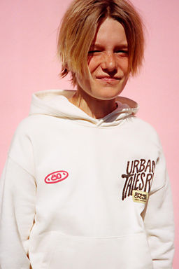 SUDADERA CAPUCHA GRAFFITI / Blanco - Zara фото 3