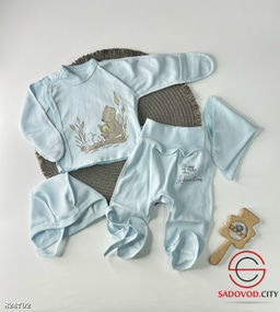 Костюм для новорождённых