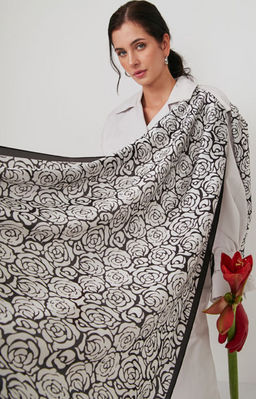 Большой, мягкий, тонкий и очень нежный двусторонний палантин