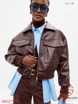 Женская весенняя косуха на молнии