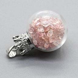 Кулон Шар с крошкой из клубничного кварца 20мм