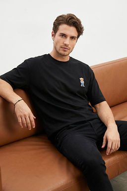 Siyah Unisex Oversize/Geni_ Kesim Ay_c_k Bask_l_ %100 Pamuklu T-Shirt TMNSS25TS00161 - Trendyolmilla фото 2