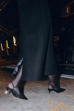 HEELED SLINGBACK SHOES