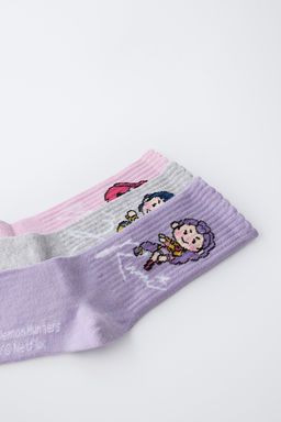 PACK TRES CALCETINES MEDIO KPOP DEMON HUNTERS NETFLIX  / Malva - Zara фото 5