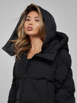 Зимняя женская куртка модная с капюшоном черного цвета 52306Ch - Holdluck фото 16