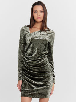 Платье женское велюровое зеленое