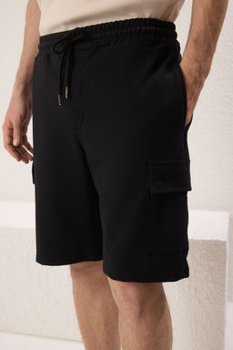 TRENDYOL MAN Siyah Oversize/Genis Kesim Gizli Kordonlu Lastik Belli Kargo Cepli Etiketli Sort TMNSS24SR00018 - Trendyolmilla фото 3