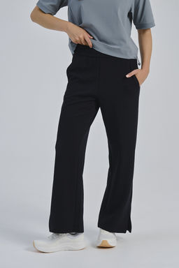 Брюки трикотажные Черный COMMUTE Knit Track Pants