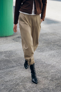 DARTED BAGGY TROUSERS - Zara фото 4