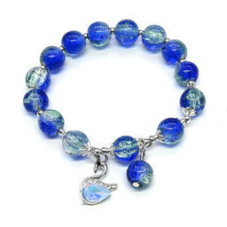 Браслет из сахарного кварца "Лебедь" шарик 10мм цв.васильковый, 17см