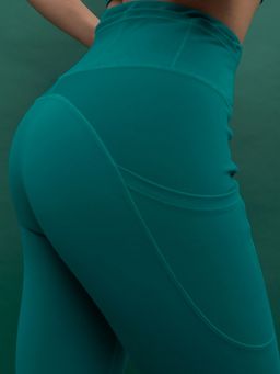 AFL6927 брюки (модель лосины) спортивные женские - Pelican фото 5