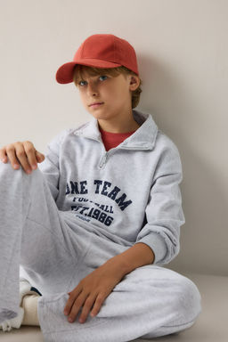 Regular F_t Dik Yaka Pamuklu Bask_l_ Sweatshirt Erkek _ocuk - Defacto фото 3