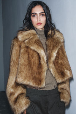 SHORT FAUX FUR JACKET ZW COLLECTION