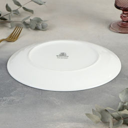 Тарелка обеденная с утолщённым краем Wilmax Olivia Pro, d=25.5 см, фарфор, белая