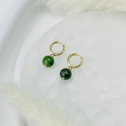 Серьги из Хромдиопсида