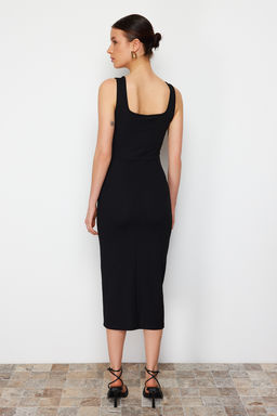 TRENDYOLMILLA Siyah itted/Vucuda Oturan Y?rtmacl? Kare Yaka Esnek Orme Midi Kalem Elbise TWOSS24EL00679 фото 3