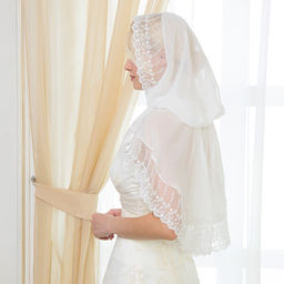 Ниспадающий платок для венчания "Прохладное утро"