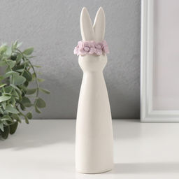 Фигурка керамика «Зайка в сиреневом цветочном веночке», 4.6×3.9×18.6 см