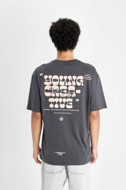 Футболка Comfort Fit с круглым вырезом и короткими рукавами с принтом на спине - Defacto фото 7