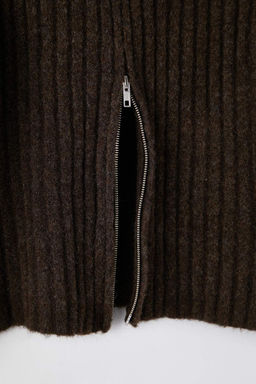 Wardrobe Essentials Koyu Gri Yun Kar?s?ml? Sakal/Tuylu Iplik Fermuarl? Triko H?rka | TWOAW26HI00149 - Trendyolmilla фото 15