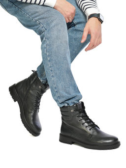 ботинки
								BELWEST