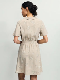 Платье с поясом и цветочным принтом / Zarina  фото 5