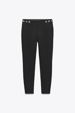LEGGINGS WITH GOLD BUTTON DETAIL