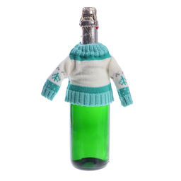 Одежда на бутылку «Свитер»