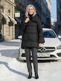 Куртка зимняя женская с большим капюшоном модная черного цвета 7739Ch - Visdeer фото 29