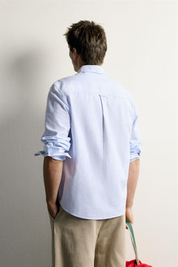 CAMISA REGULAR FIT ESTRUCTURA OXFORD / rayas - Zara фото 3