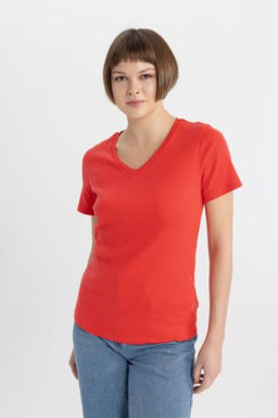 Slim Fit Dar Kesim V Yaka Ribana Basic Duz %100 Pamuk K?sa Kollu Tisort