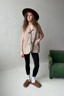 Жилет стеганый HOME109/02/Бежевый, коричневый