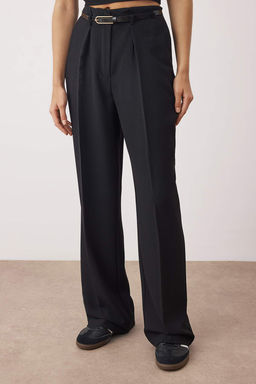 Siyah Kemerli Dusuk Bel Wide Leg/Genis Paca Dokumlu Kumas Pantolon TWOAW26PL00068 - Trendyolmilla фото 3