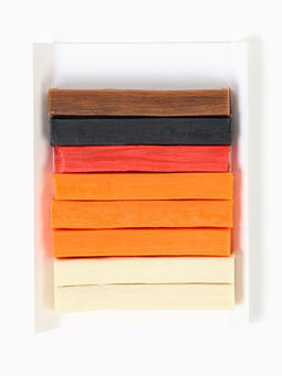 Лепка свечи из мягкого воска Лошадка