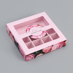 Цена за 5 шт. Коробка для 8 конфет + шоколад, с окном Самой прекрасной, 17.7?17.8?3.8 см Кондитерская упаковка