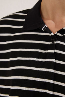 Siyah Cizgili Relaxed/Rahat Kal?p Crop Orme T-shirt TWOSS25TS00109