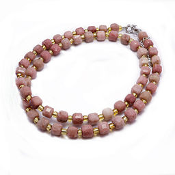 Бусы из граненного камня Родонит 4мм 45см