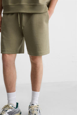 INTERLOCK TEXTURED BERMUDA SHORTS - Zara фото 32