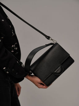 Сумка через плечо Deboro 30574 черная