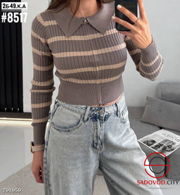 Женский вязаный топ с воротником-поло и застежкой-молнией