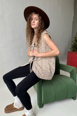 Жилет стеганый HOME109/02/Бежевый, коричневый