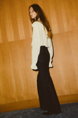 Blusa con ribetes de volante - H&m фото 4