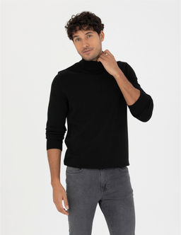 Siyah Slim Fit Bal_k__ Yaka Basic Triko Kazak
