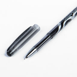 Цена за 12 шт. Ручка гелевая со стираемыми чернилами 0.5 мм, стержень чёрный, корпус тонированный