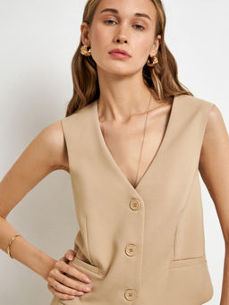 10200130369 Жилет жен. Izzy_vest бежевый