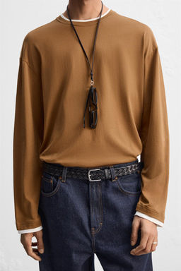 LIMITED EDITION CONTRAST NECK T-SHIRT - Zara фото 5