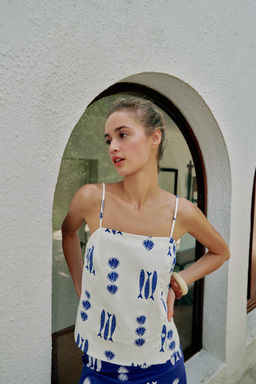 TOP ESTAMPADO BOTONES / Multicolor