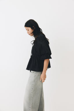 Blusa de algod?n con ribete de encaje - H&m фото 7
